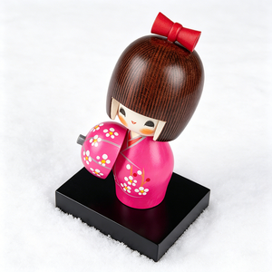 Jolie femme en poupée <span class=keywords><strong>japonaise</strong></span> Kokeshi rose - Product Image 5