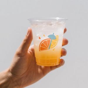 Vasos Desechables Ecológicos de Plástico PET de 1000 ml con Fondo Plano y Asa para Envasado de Bebidas - Product Image 4