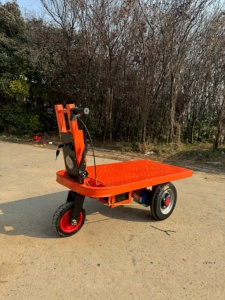 Chariot de transport électrique en acier jaune, moteur 1000W, plateforme à quatre roues, cadre industriel durable avec revêtement en poudre - Product Image 4