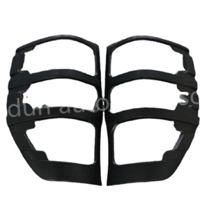 Cubierta de Luz Trasera para Camioneta, Cromada y Negra, de Plástico ABS, para Ford - Product Image 1