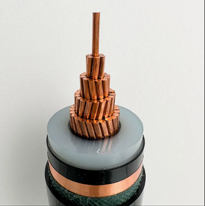 Câble souterrain blindé haute tension, isolé XLPE, à âme en cuivre, pour la transmission d'énergie et l'utilisation dans les systèmes électriques - Product Image 2