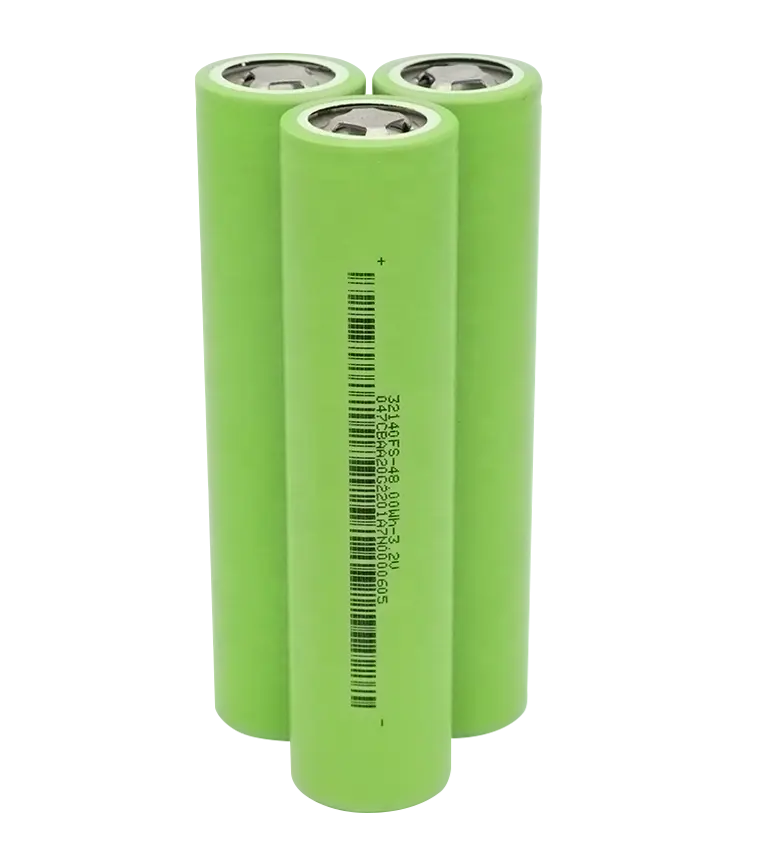 LFP 32140 FS 15Ah 48Wh 3.2v 15000mAh 2C lifepo4 32140FS batterie rechargeable au lithium-ion LiFeCoPO4 pour pack batterie