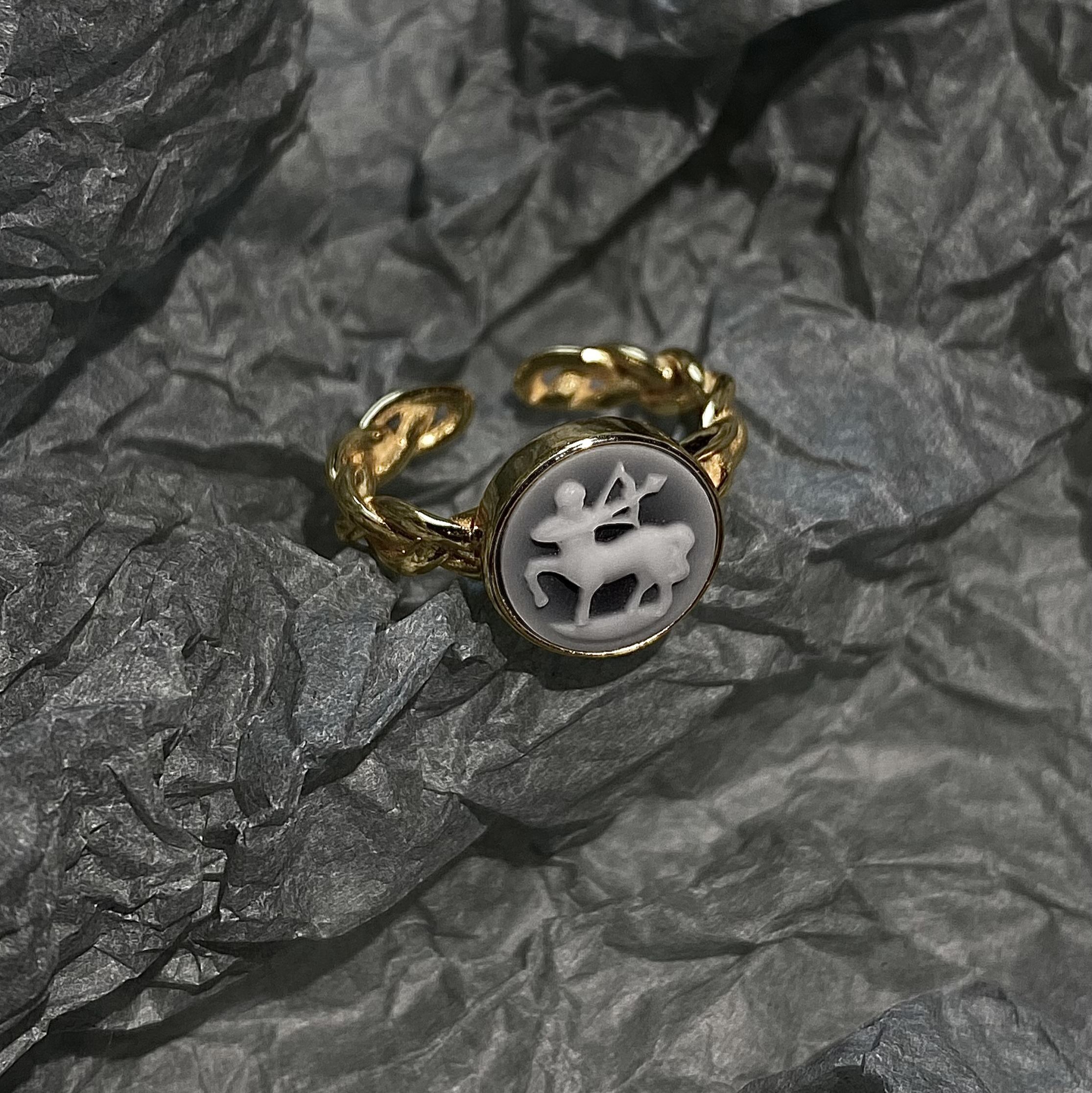 Black Agate Cameo Ring