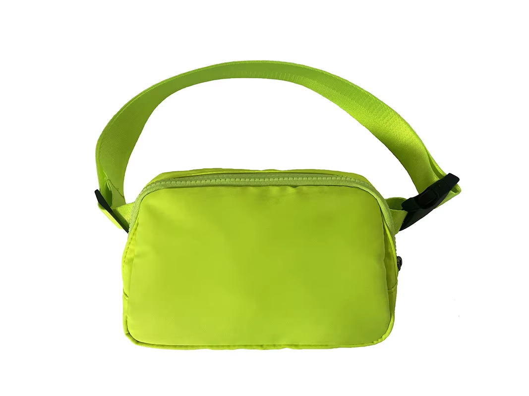 สีเขียวอ่อน