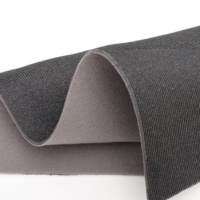 Tissu composite en mousse PU laminée triple couche de velours et maille, idéal pour les casques de moto et les protections.