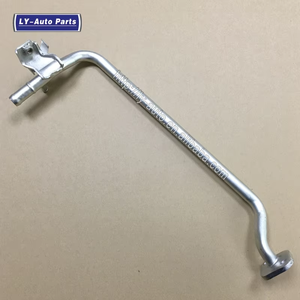 16268-75130 1626875130 <span class=keywords><strong>Tubo</strong></span> di bypass dell'<span class=keywords><strong>acqua</strong></span> del liquido di raffreddamento del <span class=keywords><strong>motore</strong></span> in metallo per TOYOTA Hiace, INNOVA, Tacoma - Product Image 4