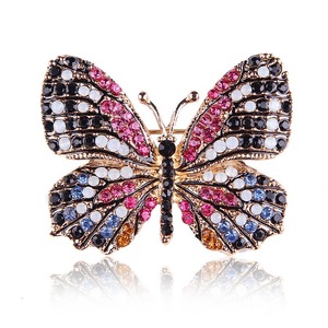 Broche de <span class=keywords><strong>mariposa</strong></span> de aleación ecológica con diamantes de imitación para mujer, pin de solapa vintage de cristal con diseño de insecto, broche rosa y <span class=keywords><strong>azul</strong></span> para accesorios de blazer - Product Image 6