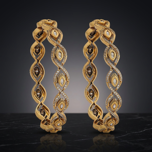 Brazalete de Moda Kundan - Elegante Joyería India para Bodas, Aleación de Zinc, Piedras Blancas con Corte Marquesa - Product Image 3