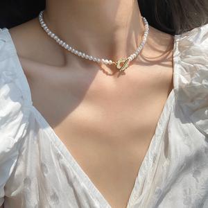 Collar con Hebilla de Flor de Melocotón y Perla Natural de Agua Dulce, Cadena para Clavícula de Alto Rendimiento, Diseño Elegante - Product Image 2