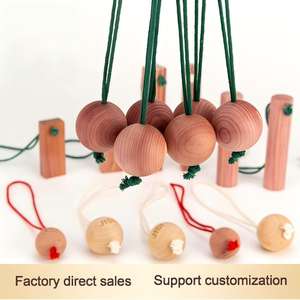 Boules en bois de cèdre <span class=keywords><strong>rouge</strong></span> en gros, naturelles, anti-insectes et anti-mites, pour artisanat, ornements et pendentifs - Product Image 2