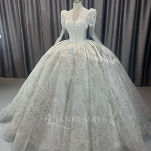 Lscm97 Elegant Ivory Ball Gown Princess Bridal <b>Wedding</b> Dress Sweetheart Neckline Beaded Lace Backless Chapel Train Floor-Length - Product Image 4