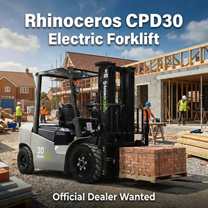 Carrello Elevatore Completamente Elettrico Rhinoceros CPD30 2.5 Tonnellate 4WD con Batteria agli Ioni di Litio e Accessorio Rotante per Uso Portuale - Product Image 2