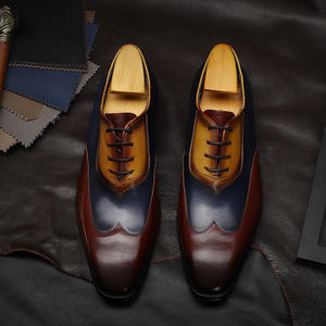 Zapatos de hombre de lujo y a la moda con cordones, con diseño combinado de estilo italiano. Zapatos de vestir y Oxfords de cuero para hombre. - Product Image 1