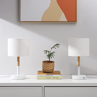 Classique rétro naturel lumière chaude chevet lecture étude en bois port usb E27/E26 ampoules lampe de bureau avec abat-jour en tissu
