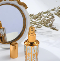 Botol Diffuser Parfum Heksagonal 15ml Berlapis Elektroplating dengan Berbagai Pola dalam Warna Emas, Perak, dan Hitam Botol Parfum Mewah
