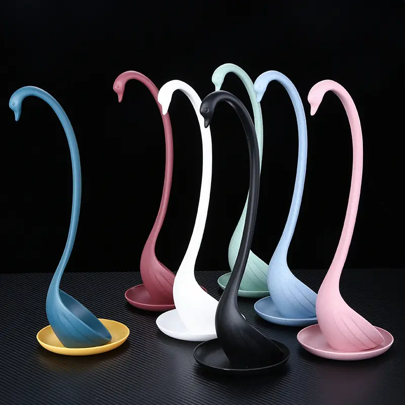 High Quality Hot Selling Cute Standing Creative Kitchen Ladle Swan Soup Ladle Plastic Scoop for Home Kitchen