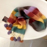 Écharpes d'hiver à rayures multicolores épaisses et poilues avec pompon et châle à pompon