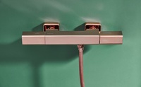 Robinet de salle de bain en laiton or rose à double fonction à poignée unique de style moderne avec barre coulissante et noyau de valve en céramique à usage hôtelier