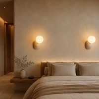 Applique murale LED moderne en verre jaune avec abat-jour rond, lumière blanc chaud à intensité variable pour chambre et salon