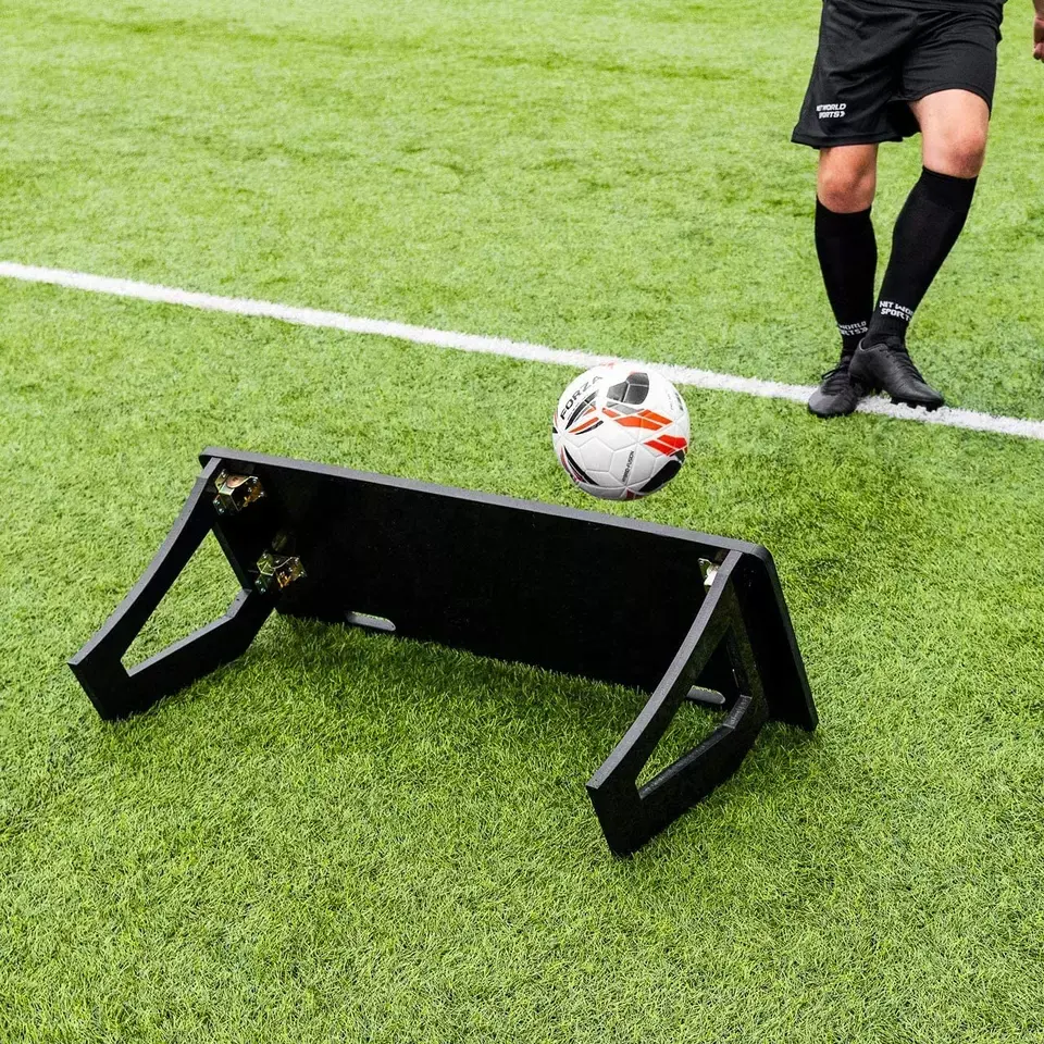 Grosir sepak bola besar Rebounder papan Hdpe papan tahan benturan dinding plastik Rebounder sepak bola papan Rebound sepak bola