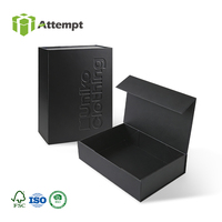 Caja de Regalo Magnética Plegable Ecológica de Alta Gama, Cartón Gris de 2 mm de Grosor, Forro de Esponja, Acabado Laminado Mate, Relieve para Calcetines y Peluches