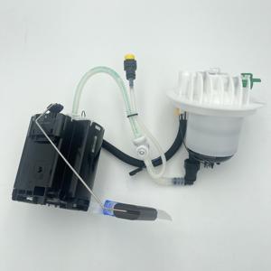 مضخة وقود للبيع من المصنع لسيارة لاند روفر فريلاندر 2 LR038601 بسعة 3.2 لتر مضخة وقود تعمل بالبنزين مع الطرف المرسل LR038601 - Product Image 2