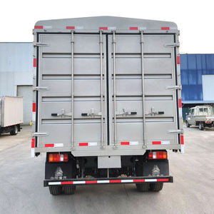 Camión HOWO Diésel 4x2 Usado con Volante a la Izquierda, Marca China Popular, <span class=keywords><strong>para</strong></span> <span class=keywords><strong>Transporte</strong></span> Agrícola <span class=keywords><strong>de</strong></span> <span class=keywords><strong>Ganado</strong></span> y Aves, Camión <span class=keywords><strong>de</strong></span> Carga Ligero - Product Image 3