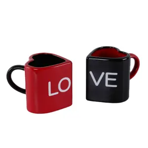 热卖情侣咖啡杯爱心心形陶瓷杯红黑情人节杯礼品套装