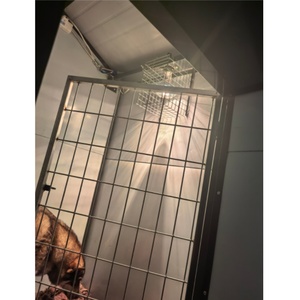 Moderna Casa Plegable para Mascotas de Acero Inoxidable y Madera con Diseño Giratorio para Animales Pequeños - Jaula de Lujo para Sala de Estar - Product Image 6