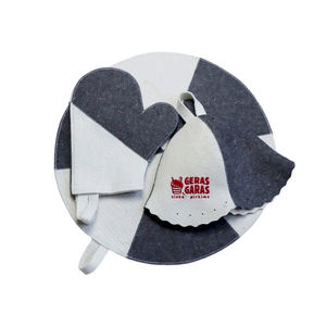Ensemble de sauna en feutre de laine gris, accessoires, chapeaux, gants, coussin, broderie pour les quatre saisons, bain de vapeur russe, fournitures de bain - Product Image 1