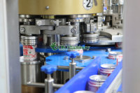 Machine complète de mise en conserve industrielle pour jus, équipement de remplissage à chaud pour canettes de boissons aux fruits