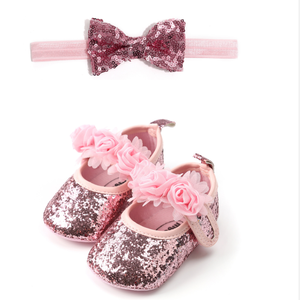 Chaussures mignonnes pour bébés filles nouveau-nées avec bandeaux assortis, ensemble de chaussures habillées pour petites filles avec bandeau à nœud - Product Image 1