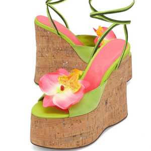 Sandales à talons compensés hauts pour femmes, à motifs floraux colorés, avec brides croisées à la cheville et plateforme épaisse - Product Image 5