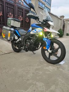 Motocyclettes d'occasion Zongshen Cyclone RX3 250cc, moto de rallye, motos de tourisme, état d'origine, <span class=keywords><strong>prix</strong></span> abordable - Product Image 5