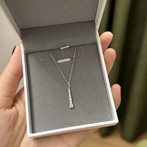 Collar de Cadena Clavícula de Alta Gama con Diseño de Cielo Estrellado en Plata de Ley S925 con Pequeños Diamantes Brillantes - Product Image 4