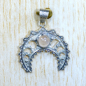 925 Adorable hermosa joyería real 925 plata esterlina cuarzo rosa piedra preciosa colgante de luna nueva - Product Image 1