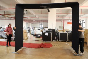 Photomaton Sky <span class=keywords><strong>360</strong></span> avec bras rotatif, système d'alimentation et support, logo et couleur personnalisés - Product Image 3