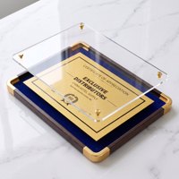Trophée en bois haut de gamme, écologique, personnalisable et détachable, avec gravure et impression UV, idéal pour les cadeaux promotionnels et les récompenses lors des salons professionnels.