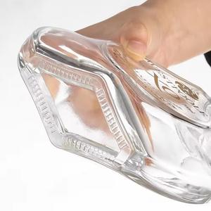 Fabricante Suministra Botellas de Vidrio de 375ml, 500ml, 750ml y 1000ml para Licor, Vino, Whisky, Vodka, Brandy, <span class=keywords><strong>Tequila</strong></span>, Vacías, de Vidrio Transparente con Tapa - Product Image 3