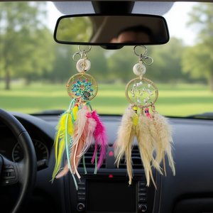 Portachiavi Acchiappasogni con piume e perline per decorare auto o borse - Product Image 3
