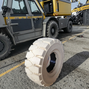 Neumático de Caucho Sólido para Montacargas 23x9-10 para <span class=keywords><strong>Linde</strong></span> - Product Image 1