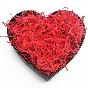 Papier de remplissage en vrac pour boîtes cadeaux, déchiqueté, ondulé, couleur rouge soie, kraft, pour paniers cadeaux - Product Image 1