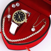 Montre-bracelet de luxe pour femmes avec ensemble de bijoux, montres à quartz, petit cadran, bracelet en cuir, cadeaux pour femmes