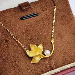 قلادة فضية عيار 925 مطلية بالذهب من <span class=keywords><strong>UM</strong></span> Jewelry بتصميم بسيط مع لؤلؤ طبيعي للمياه العذبة، هدية للخطوبة والزفاف والحفلات للجنسين NGTC - Product Image 4