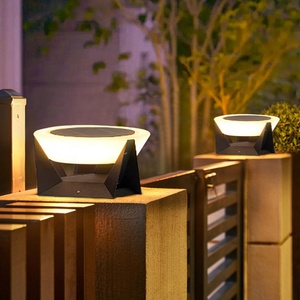 Lámpara <span class=keywords><strong>Solar</strong></span> para Poste de Valla, Impermeable IP65 para Exteriores, Luz <span class=keywords><strong>Solar</strong></span> para Pilar de Entrada Principal, Luces de Jardín Solares de 3W - Product Image 1
