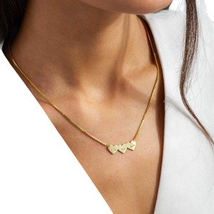 Nouveau <span class=keywords><strong>Collier</strong></span> Pendentif Cœur Tendance en Acier Inoxydable Plaqué Or 18K TD 2026 – Gravure Personnalisée de Plusieurs Noms – Bijou Cadeau <span class=keywords><strong>Personnalisé</strong></span> - Product Image 2