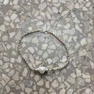 สร้อยคอไข่มุกสแตนเลสแบบเรียบหรู สไตล์ยุโรป-อเมริกัน ระดับไฮเอนด์ หรูหราเบาๆ สินค้าขายดีข้ามพรมแดน - Product Image 4