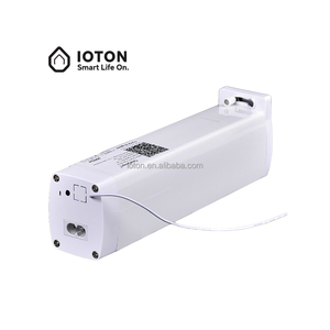 Moderne WiFi Zigbee slimme elektrische raamrolmotor gordijnroedes lange metalen stekker aangedreven milieuvriendelijke slimme huisgordijn - Product Image 1