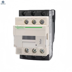 Disjoncteur en boîtier moulé en stock CLC1 CLC2 CLC3 CLC4 CLC5 3P pour distribution d'énergie - Product Image 1
