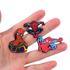 Meilleures ventes : Badges et épingles de revers Marvel en émail métallique noir, thème <span class=keywords><strong>Spider</strong></span>-<span class=keywords><strong>Man</strong></span>, pour expositions de bandes dessinées, vêtements et sacs - Product Image 3